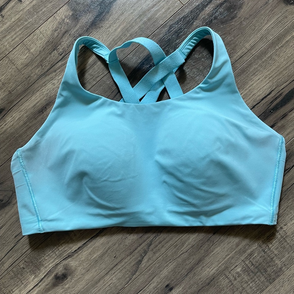 Lululemon Athletica Aqua Sports Bra